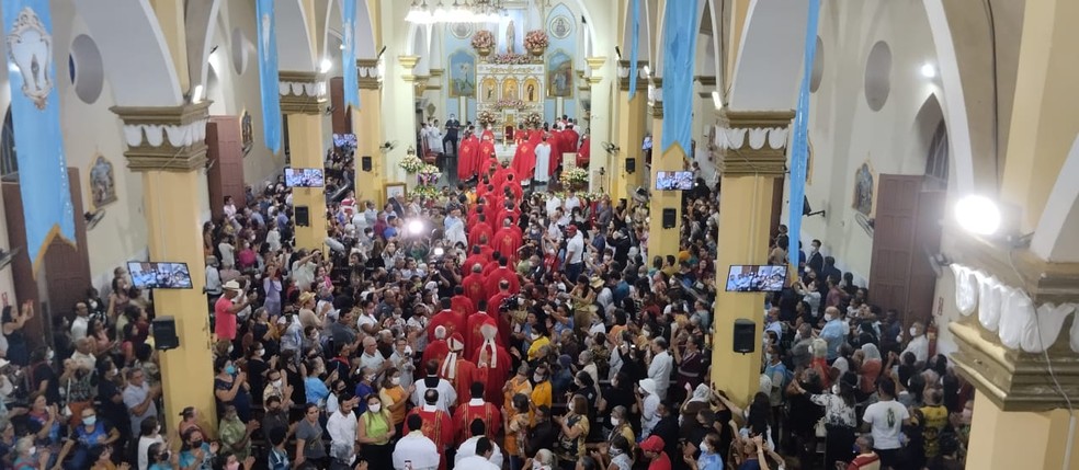 Solenidade marca abertura do processo de beatificação de Padre Cícero, em Juazeiro do Norte, no Ceará. — Foto: Claudiana Mourato