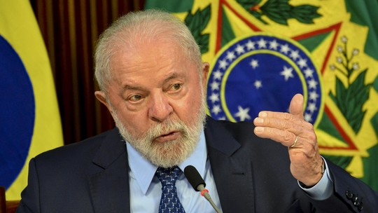 Lula critica Educação e Saúde sob teto de gastos às vésperas de lançamento do novo arcabouço fiscal