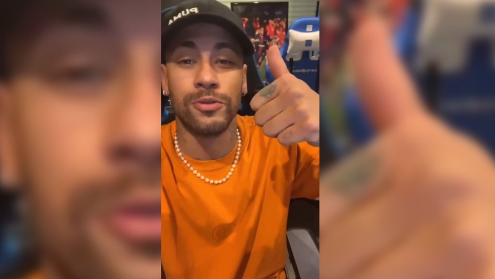 Neymar grava vídeo com mensagem de apoio e carinho ao adolescente que caiu do telhado de clube em Botucatu — Foto: Arquivo Pessoal