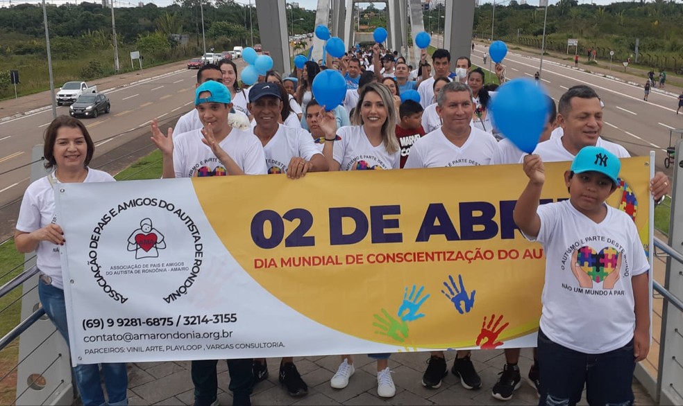 Caminhada em conscientização do autismo — Foto: Divulgação