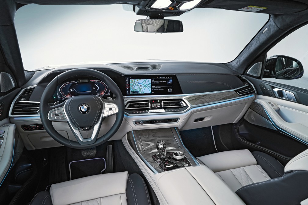 BMW revela o inédito X7, maior SUV já produzido pela marca Auto Esporte G1