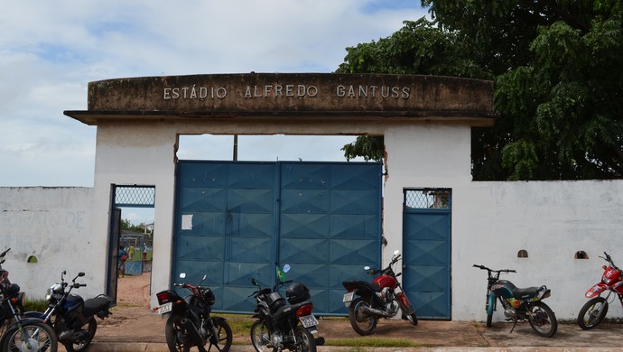 estadio monte alegre (Foto: Weldon Luciano/Globoesporte.com)