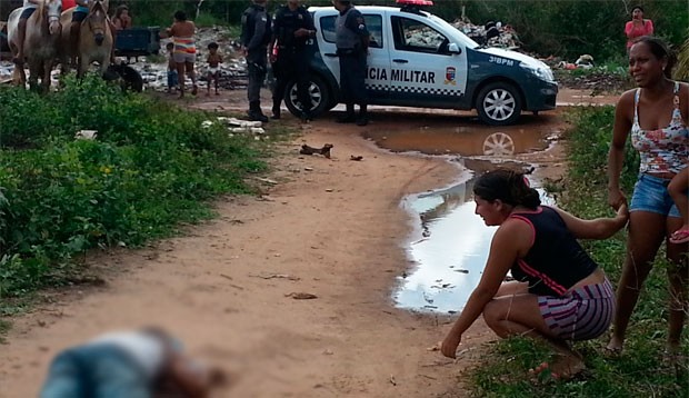 A noite e a madrugada foram violentas no Rio Grande do Norte. Pelo menos 12 pessoas foram assassinadas (Foto: Jorge Talmon/G1)