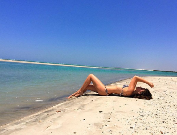 Camila Queiroz (Foto: Reprodução/Instagram)