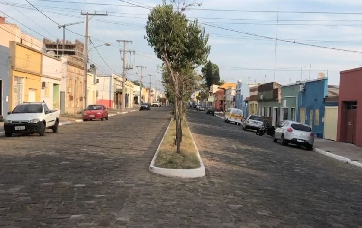 Moradores de Quaraí testam positivo para coronavírus após contato com pastora, diz prefeitura