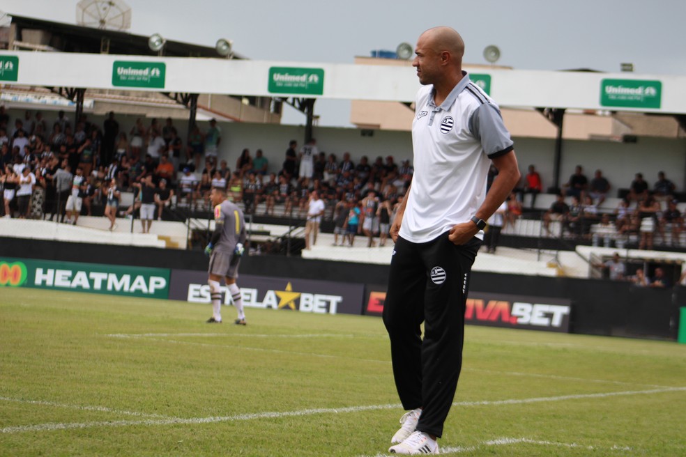 Roger Silva será o técnico do Pouso Alegre — Foto: Fernanda Trindade/Athletic