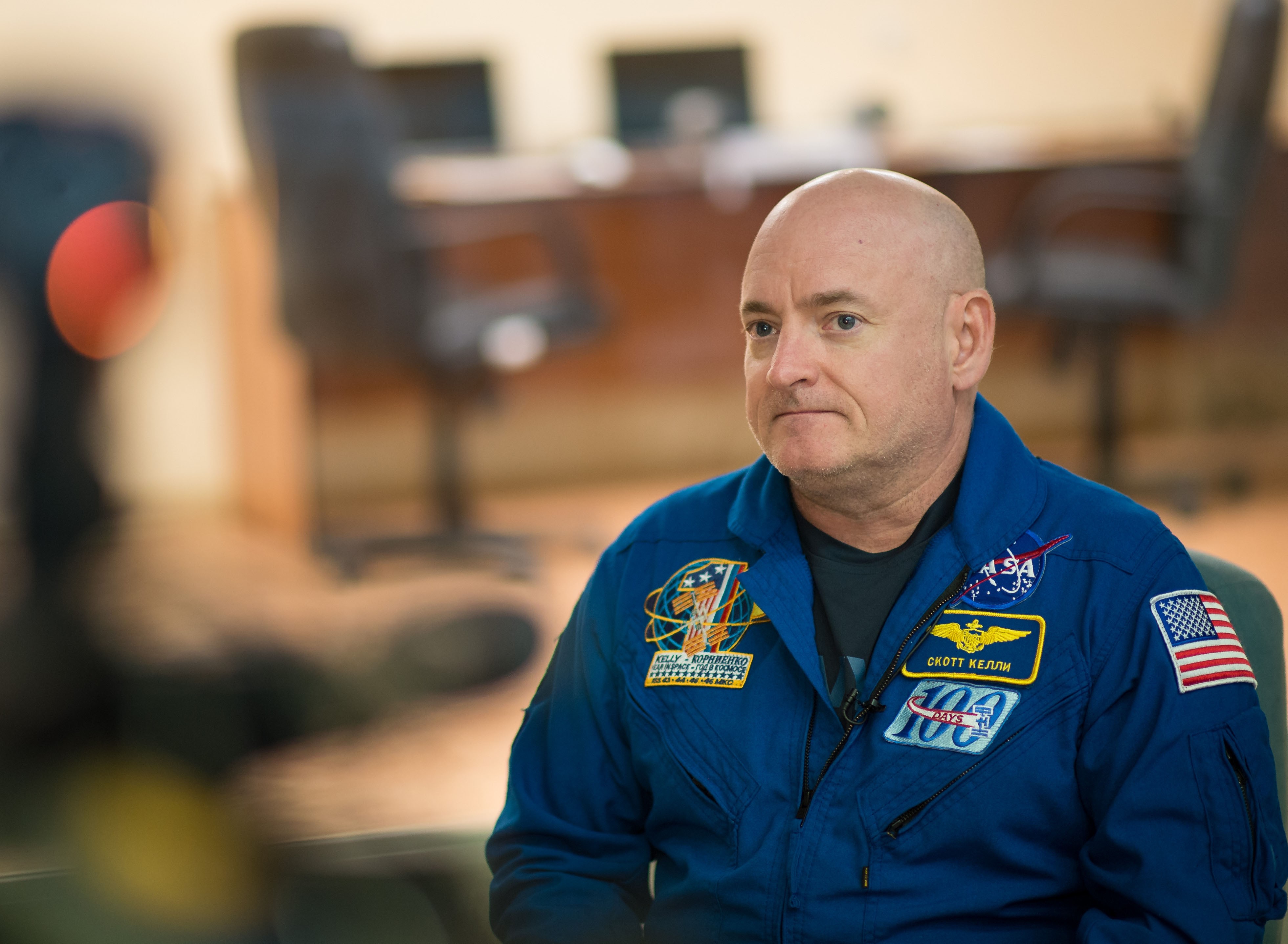 Scott Kelly em entrevista concedida à TV poucos dias antes de chegar à ISS (Foto: NASA Johnson | flickr | creative commons)