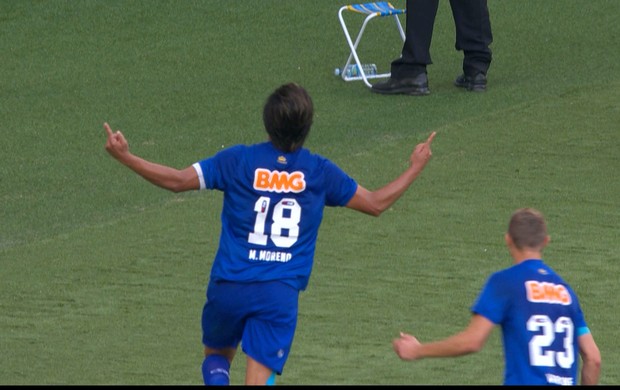 Moreno, Paulão, Giovanni, Dellatorre e Luan concorrem a gol mais bonito