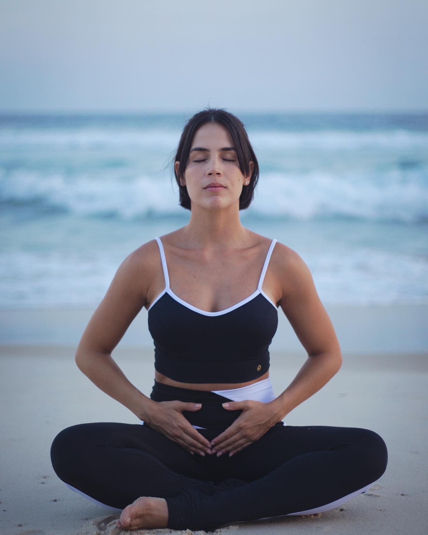 Do time de mães de primeira viagem, a atriz Pérola Faria anunciou a gravidez de seu primeiro filho em fevereiro (Foto: Reprodução / Instagram)