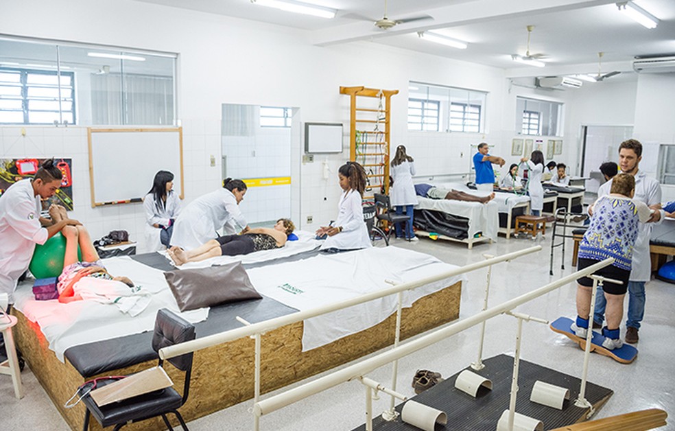 Clínica de Fisioterapia é espaço de aprendizado e prestação de serviço — Foto: Marketing Unoeste