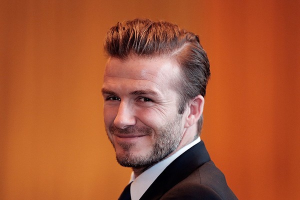 Com ou sem barba David Beckham é David Beckham. Victoria é uma mulher de sorte! (Foto: Getty Images)