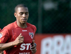 Paulo Miranda passará por cirurgia no joelho esquerdo