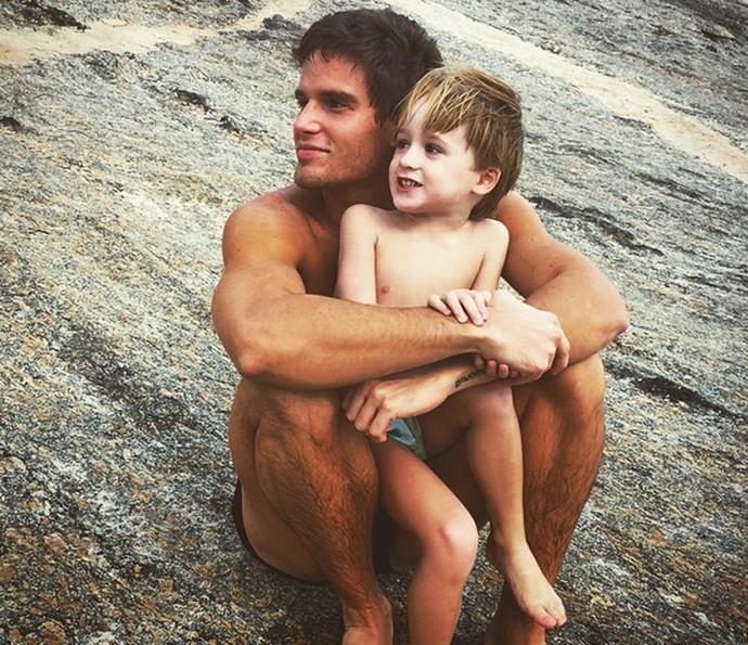 Jonatas Faro e o filho Guy (Foto: Arquivo Pessoal)