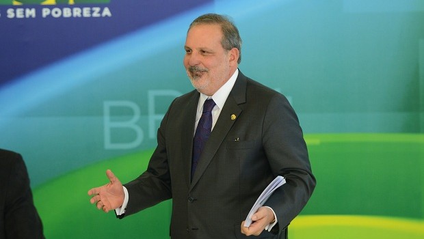 Armando Monteiro, ministro do Desenvolvimento, Indústria e Comércio Exterior (Foto: Fabio Rodrigues Pozzebom/ Agência Brasil)