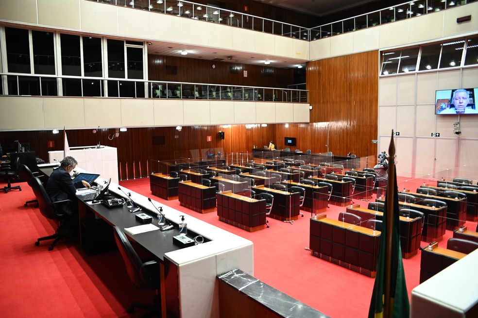ALMG aprova em 1º turno projeto de lei que permite refinanciamento das  dívidas do estado com a União | Minas Gerais | G1