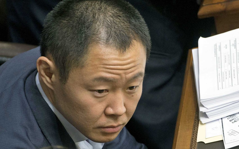 O congressista peruano Kenji Fujimori, o filho mais novo do ex-presidente Alberto Fujimori — Foto: Cris Bouroncle / AFP Photo