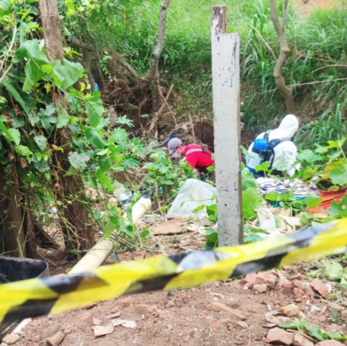 Corpo de homem é encontrado em córrego em Vargem, SP
