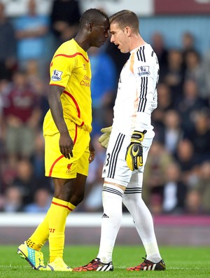 Adrian e Balotelli, West Ham X Liverpool (Foto: Getty Images)