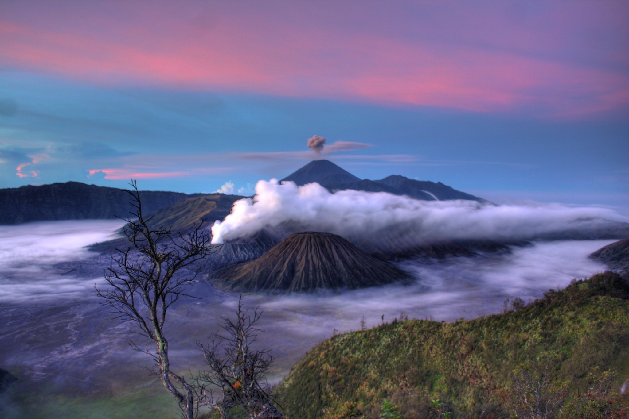 Semeru Volcano in Indonesia (Foto: Unsplash)