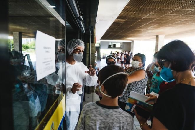 Vacina contra Covid para crianças: 1° dia foi marcado por alívio e emoção em Florianópolis; FOTOS