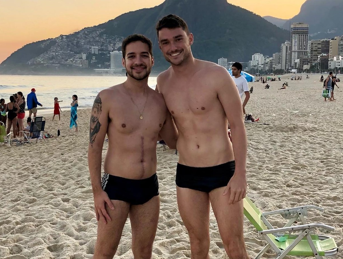 O jornalista Gabriel Luiz e o namorado, Lucas Machado (Foto: Reprodução/Instagram)
