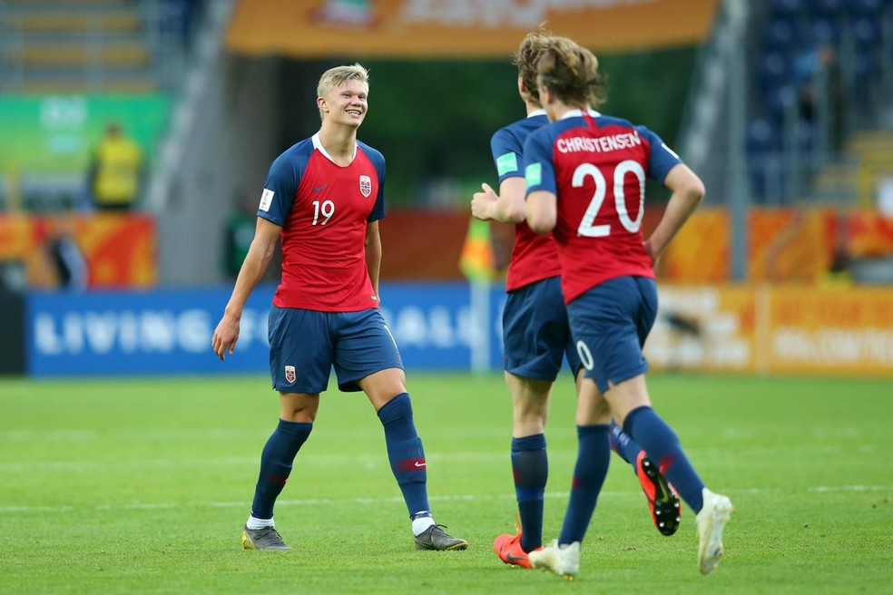 Haland comemorando um dos nove gols marcados pela Noruega no Mundial sub-20 â€” Foto: ReproduÃ§Ã£o/Twitter