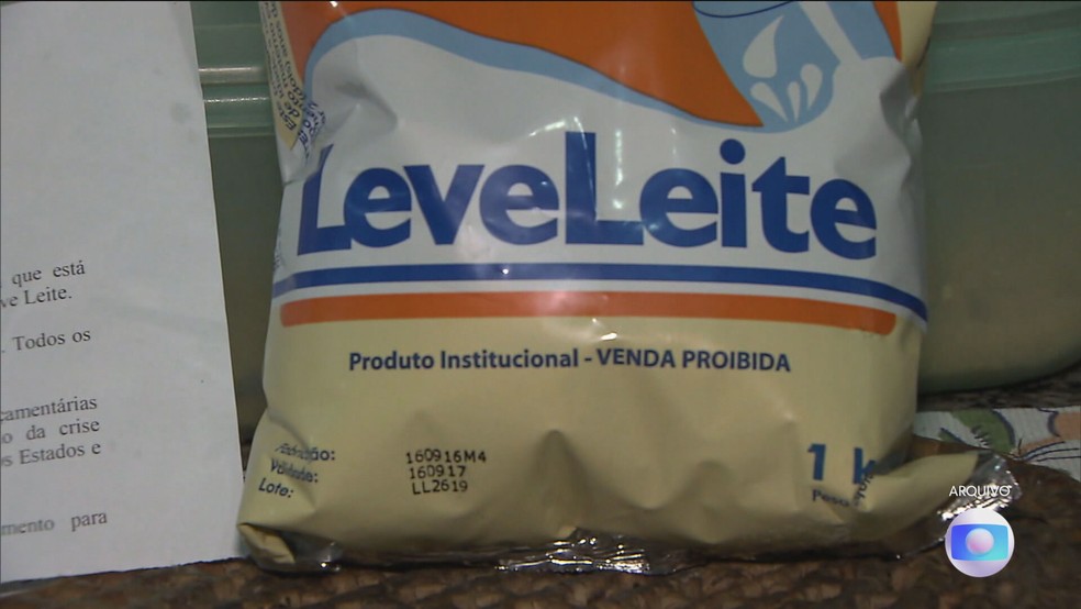 Embalagem do leite em pó do programa Leve Leite, da Prefeitura de São Paulo — Foto: Reprodução/TV Globo