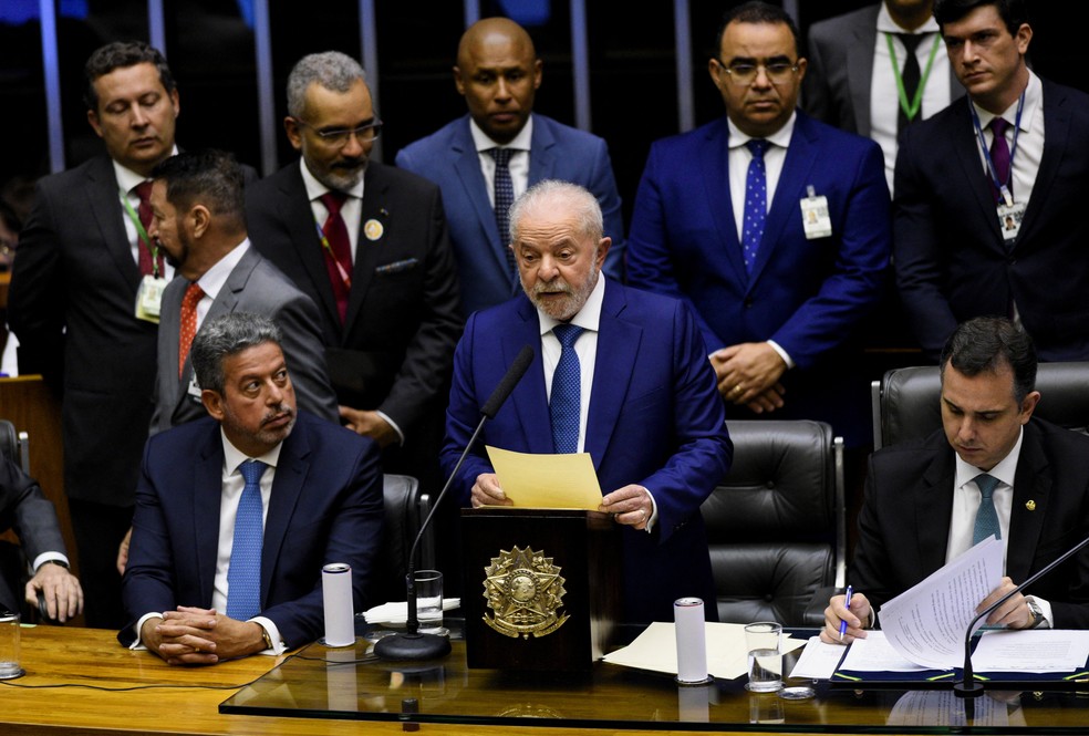 'DEMOCRACIA PARA SEMPRE'