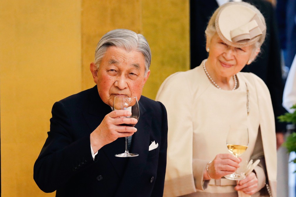 O imperador Akihito, de 85 anos, vai abdicar do trono na próxima terça (30). — Foto: Kim Kyung-Hoon/Pool/AFP