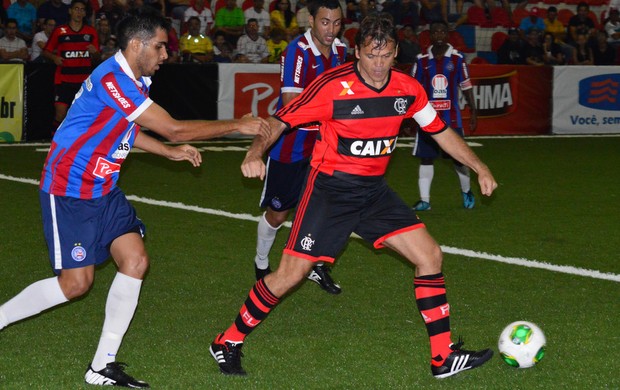 Flamengo e Bahia jogam: Pet contra Edilson - confira quem venceu