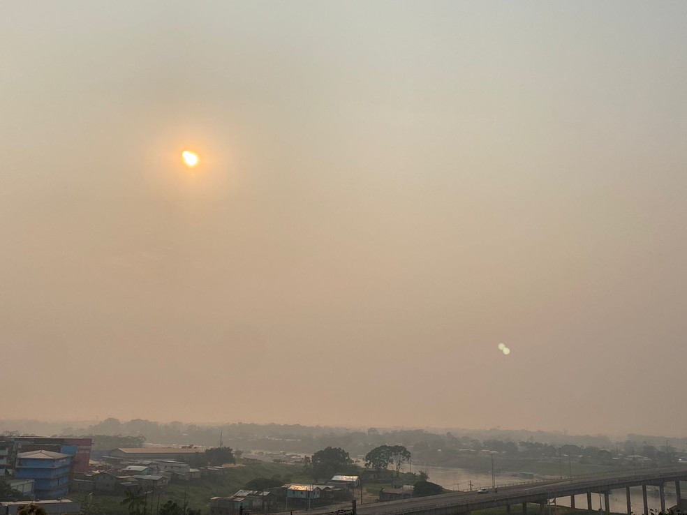 Fumaça Cruzeiro do Sul 7 de setembro de 2022 — Foto: Buno Vinicius/Rede Amazônica Acre