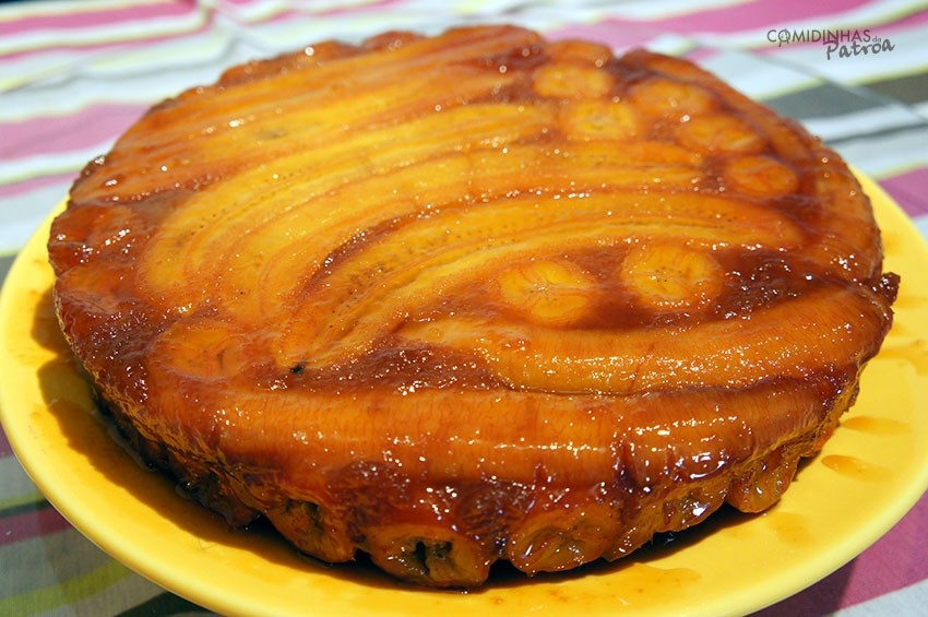 Receita de bolo de banana caramelizada