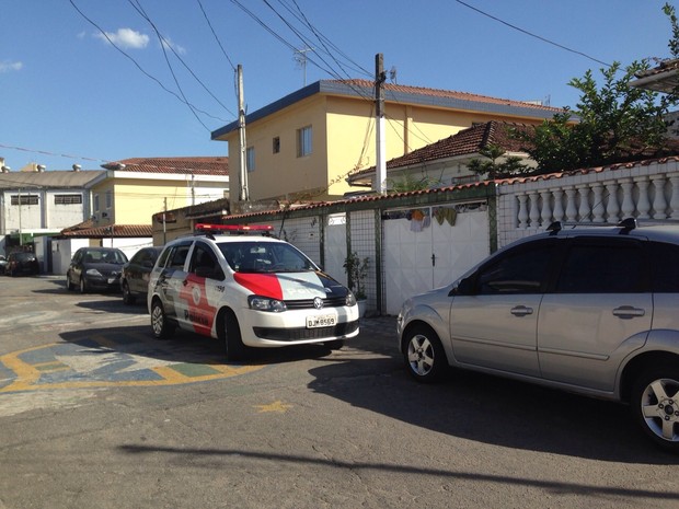 Criança foi atacada por pitbull em Santos (Foto: Rafaella Mendes/G1)