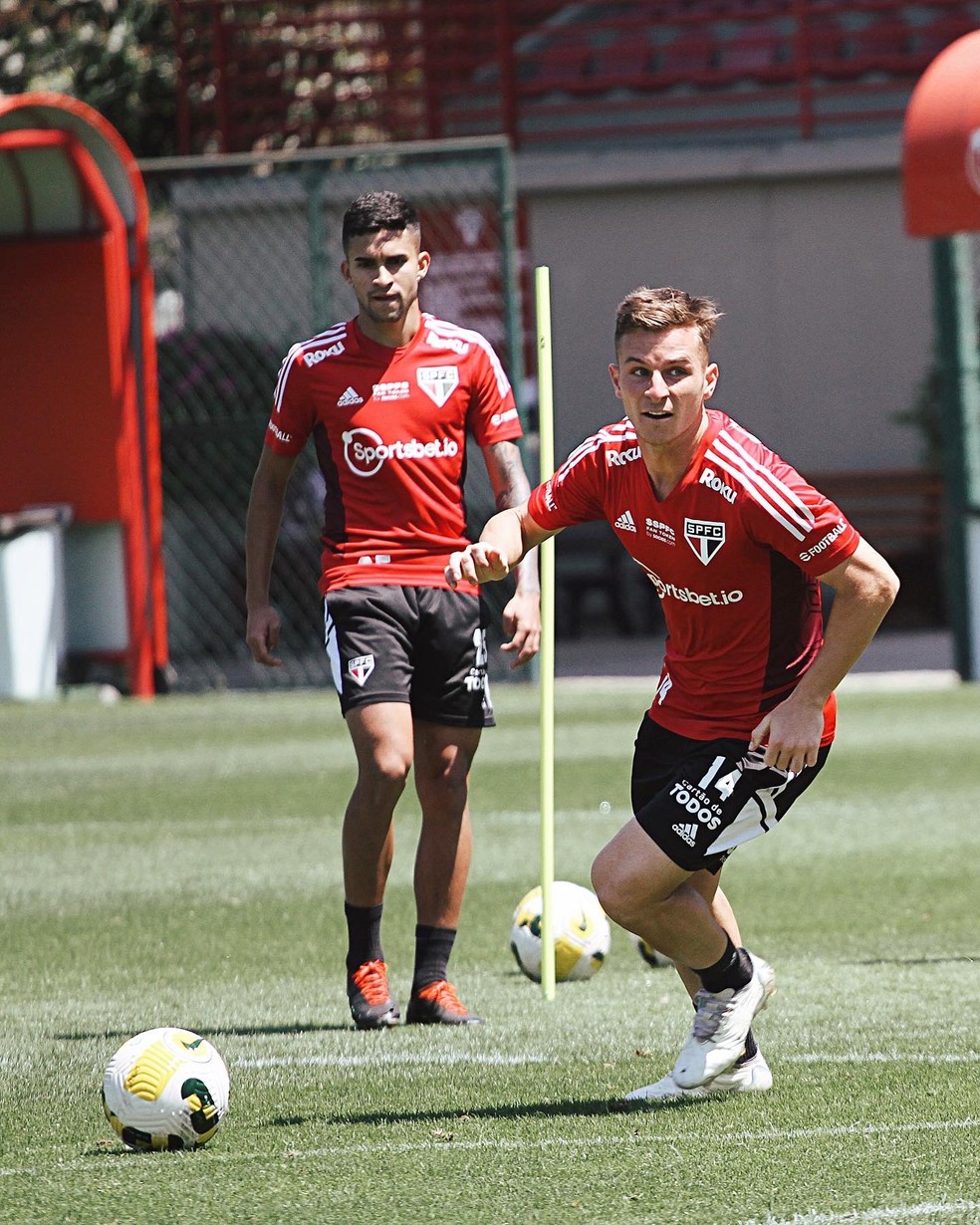 Galoppo e Nestor em treino do São Paulo — Foto: Divulgação