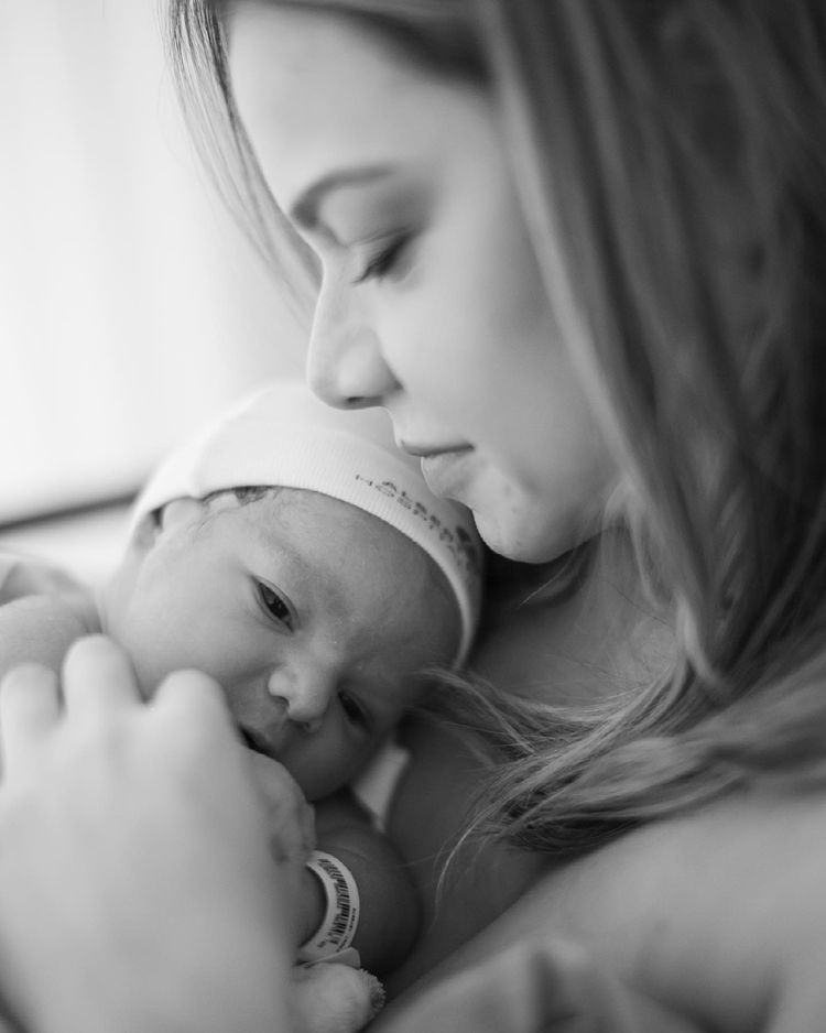 Milena Toscano no parto do filho Francisco (Foto: Reprodução/Instagram)