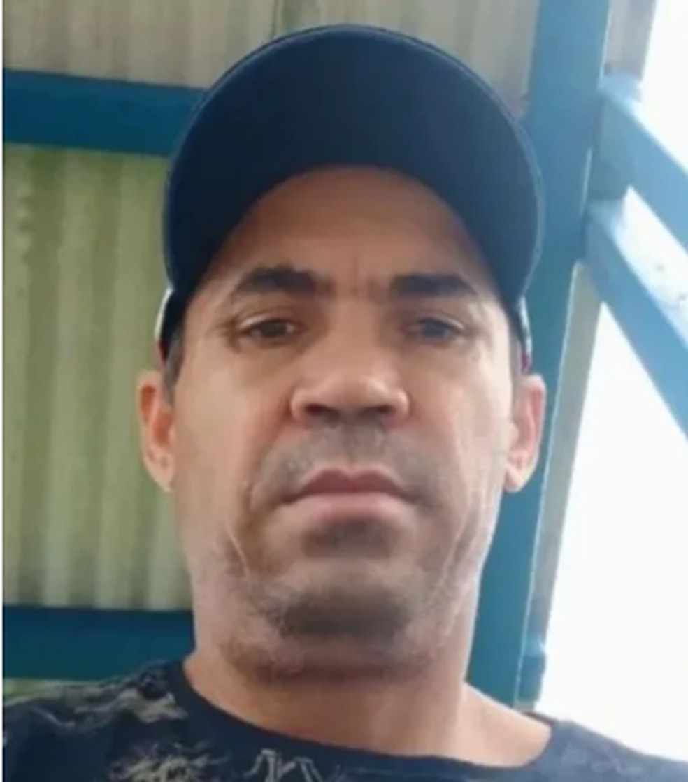 Ariosvaldo Paes Landim, 46 anos, está entre as vítimas da tragédia no litoral norte de SP — Foto: Arquivo pessoal