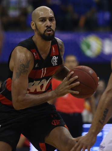 Marquinhos lamenta confusão e faz apelo: Show tem que ser dos atletas