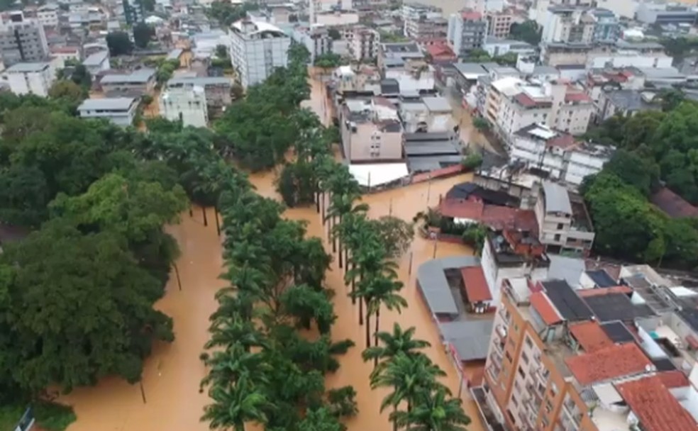 Chuva nas cidades da Zona da Mata — Foto: Tv Integração/ Reprodução