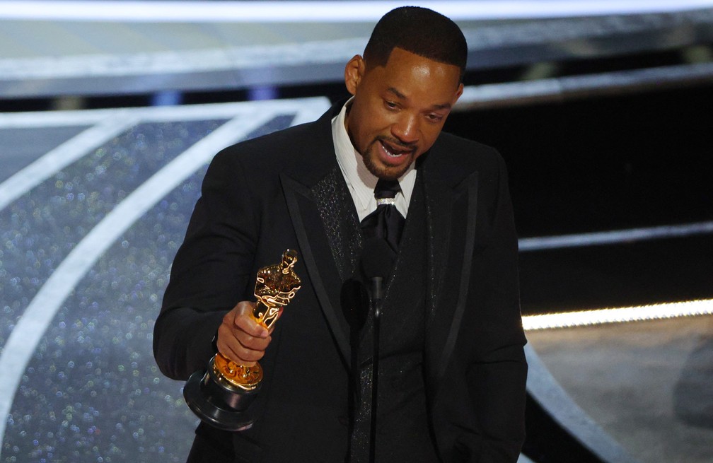 Will Smith se emociona no discurso pelo Oscar de melhor ator — Foto: Brian Snyder/Reuters
