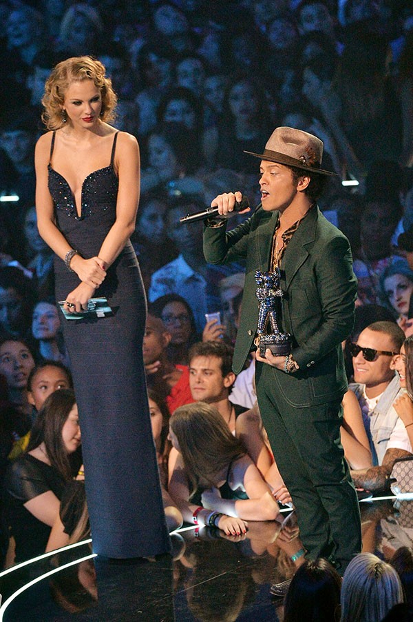Bruno Mars e Taylor Swift (Foto: Getty Images)