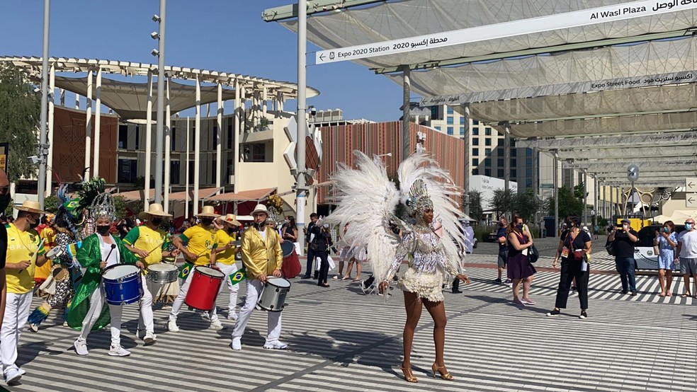 Apresentação no 'Dia do Brasil' na Exposição Universal em Dubai, nos Emirados Árabes — Foto: Guilherme Mazui/g1