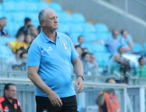 Grêmio prioriza pagar contas, projeta reforços cirúrgicos e até oito saídas