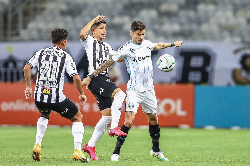 Grêmio mostra irregularidade no Brasileiro e se coloca longe da briga pelo título