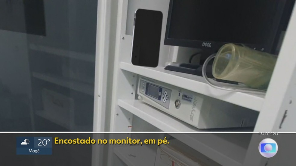 Câmera foi deixada dentro de armário com vidro escuro por funcionários desconfiados de Giovanni Bezerra — Foto: Reprodução TV Globo