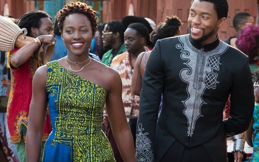 Lupita Nyong'o soube da morte de Chadwick Boseman por mensagem de texto de Viola Davis