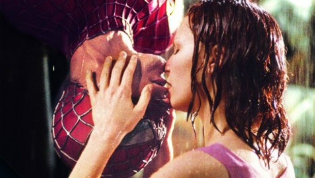 Kirsten Dunst e Toby Maguire em 'Homem Aranha' (2002) (Foto: Divulgação)