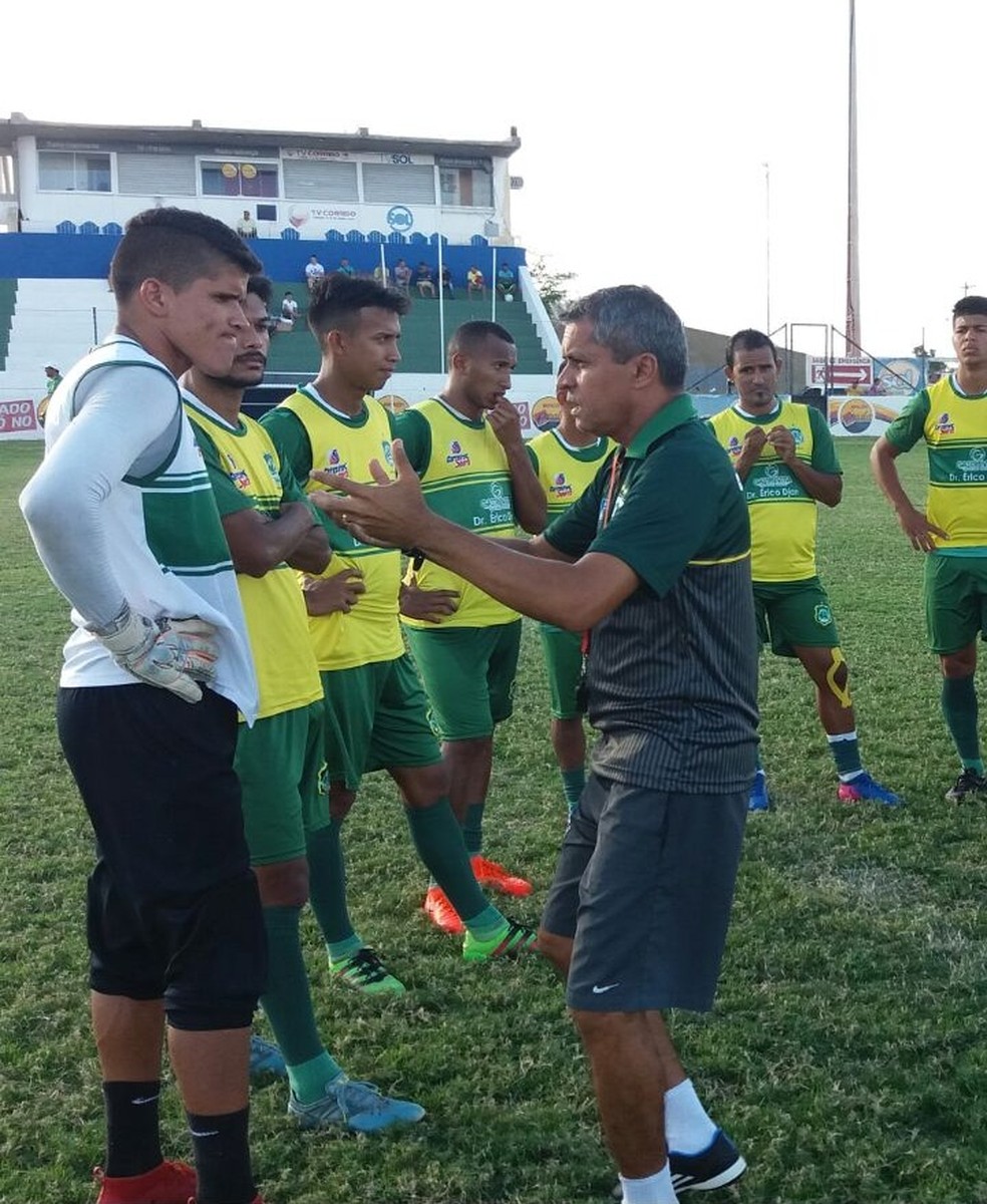 Nesta ter�a-feira, Na�a completa duas semanas de pr�-temporada (Foto: Divulga��o / Nacional de Patos)