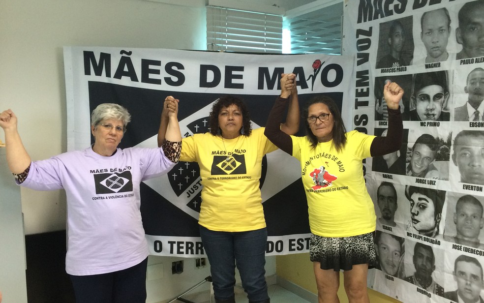Integrantes do movimento Mães de Maio (Foto: Cíntia Acayaba/G1 )