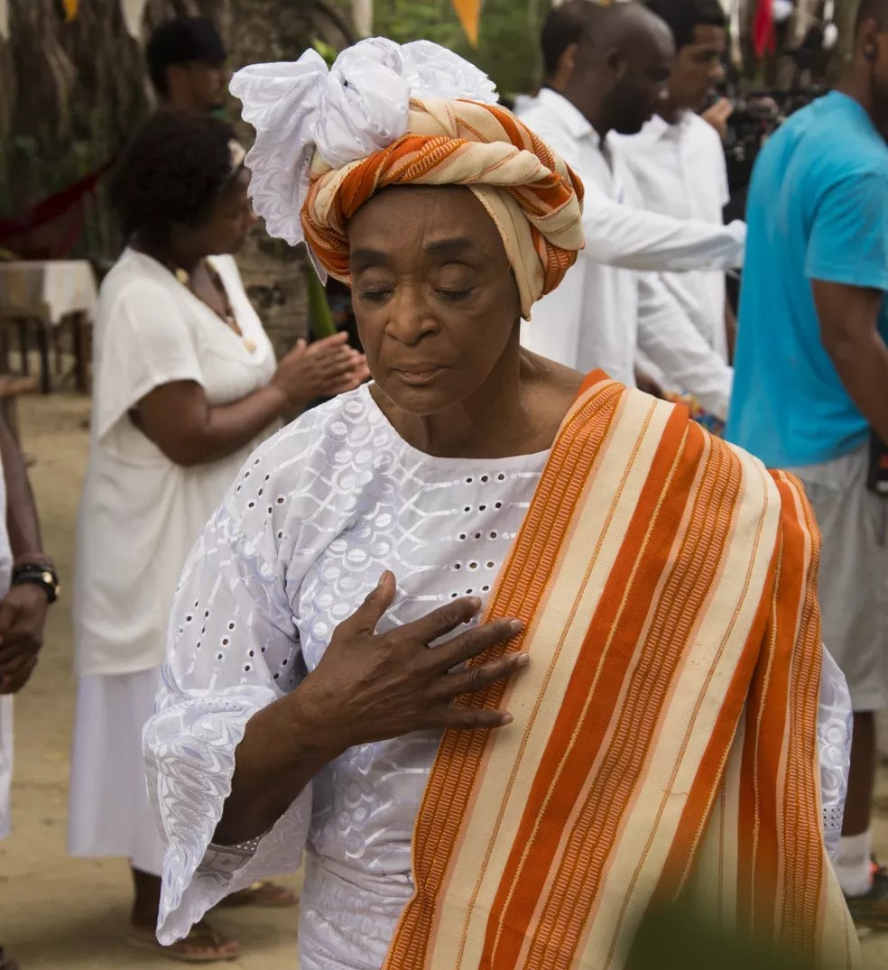 A atriz na novela "Sol nascente", 2016 — Foto: Cesar Alves/Globo