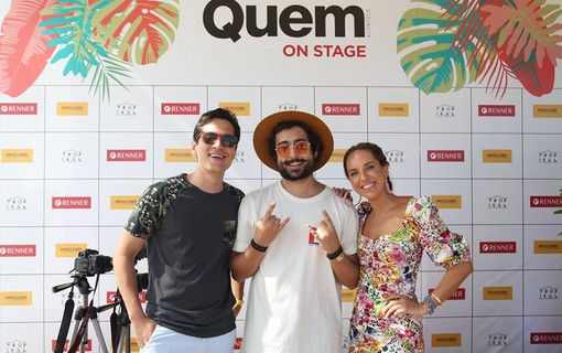 Danilo Saraiva, Editor Chefe da Quem, com Zeeba e Giulianna Campos